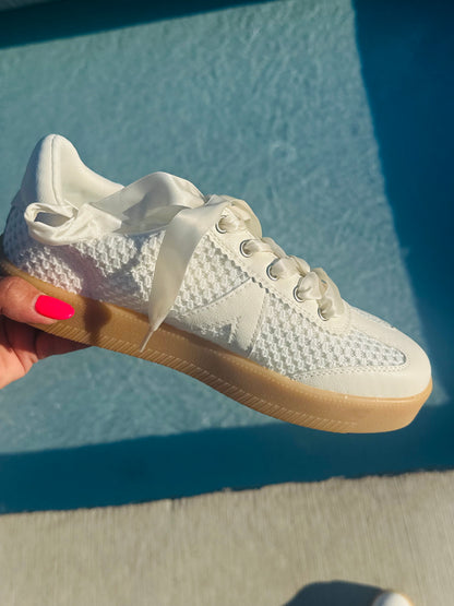 MIA Axel Sneaker